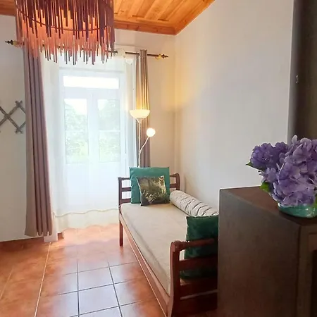 Prázdninový dům Charmosa Vista Mar E Jardim Privado *